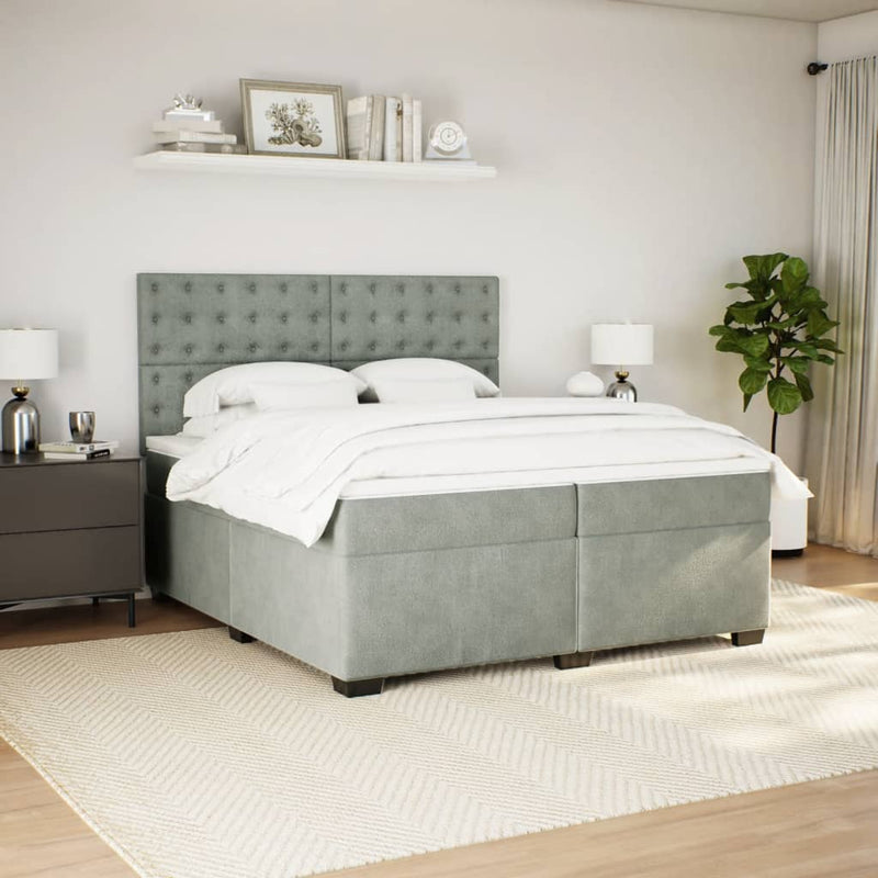 Pat box spring cu saltea, gri deschis, 200x200 cm, catifea