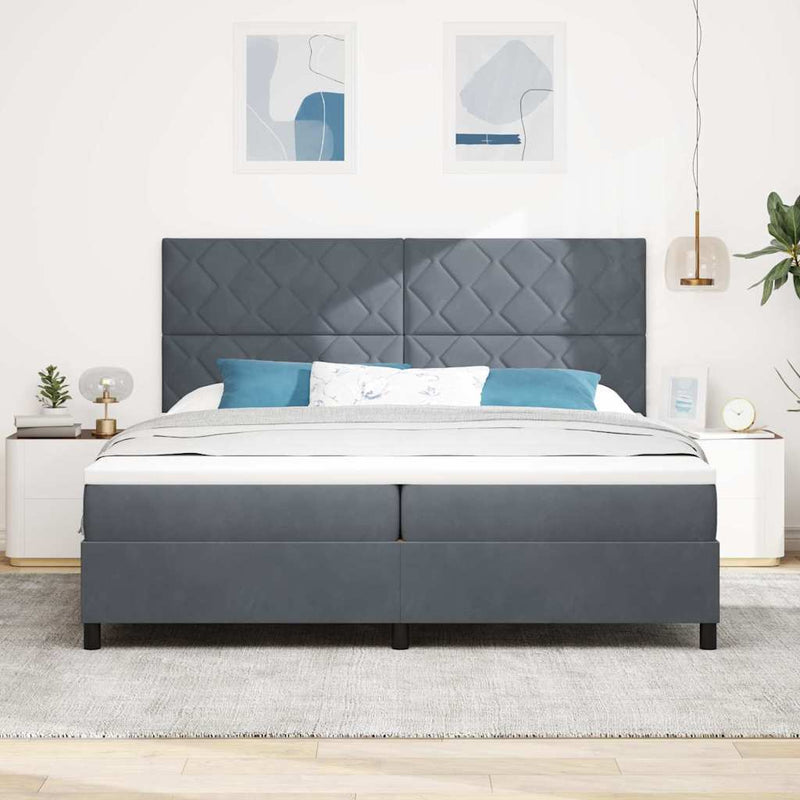 Pat cu arcuri cu headboard Gri închis 200 x 200 cm Catifea