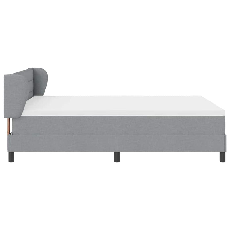 Pat cu arcuri cu headboard Gri deschis 140 x 200 cm țesătură