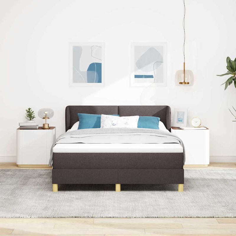 Pat cu arcuri cu headboard Maro închis 140 x 200 cm țesătură