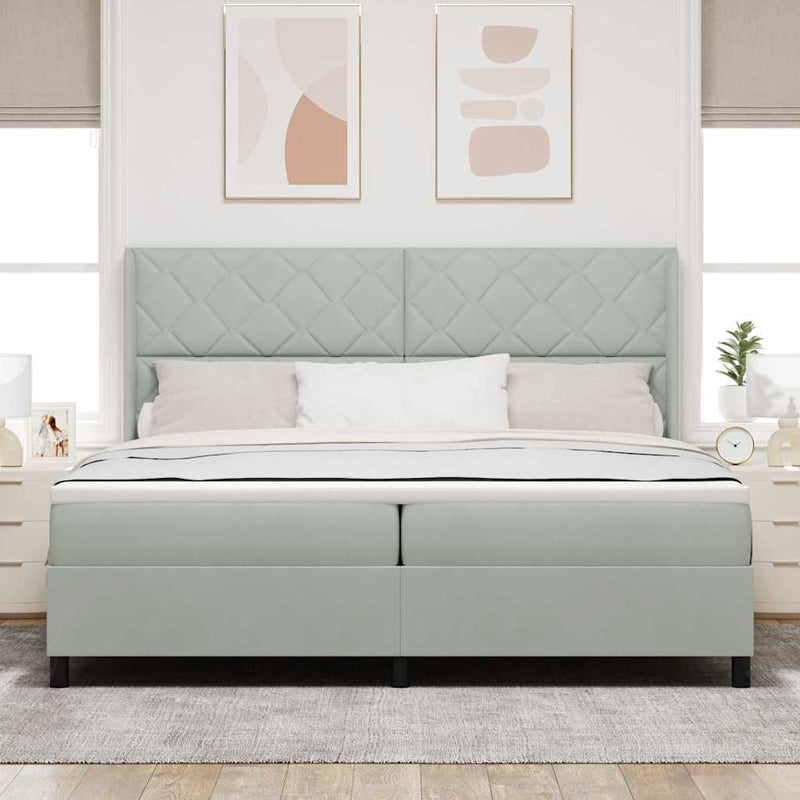 Pat cu arcuri cu headboard Gri deschis 200 x 200 cm Catifea