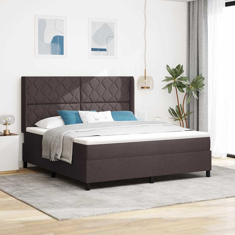 Pat cu arc LED cu headboard Maro închis 180 x 200 cm țesătură