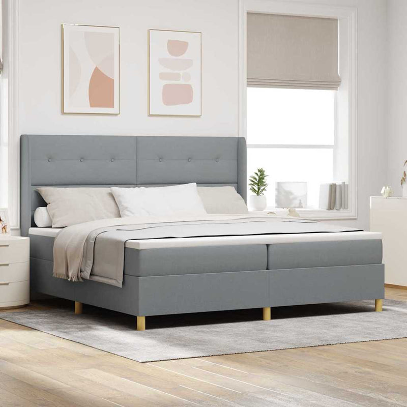 Pat cu arcuri cu benzi LED Gri deschis 200 x 200 cm țesătură