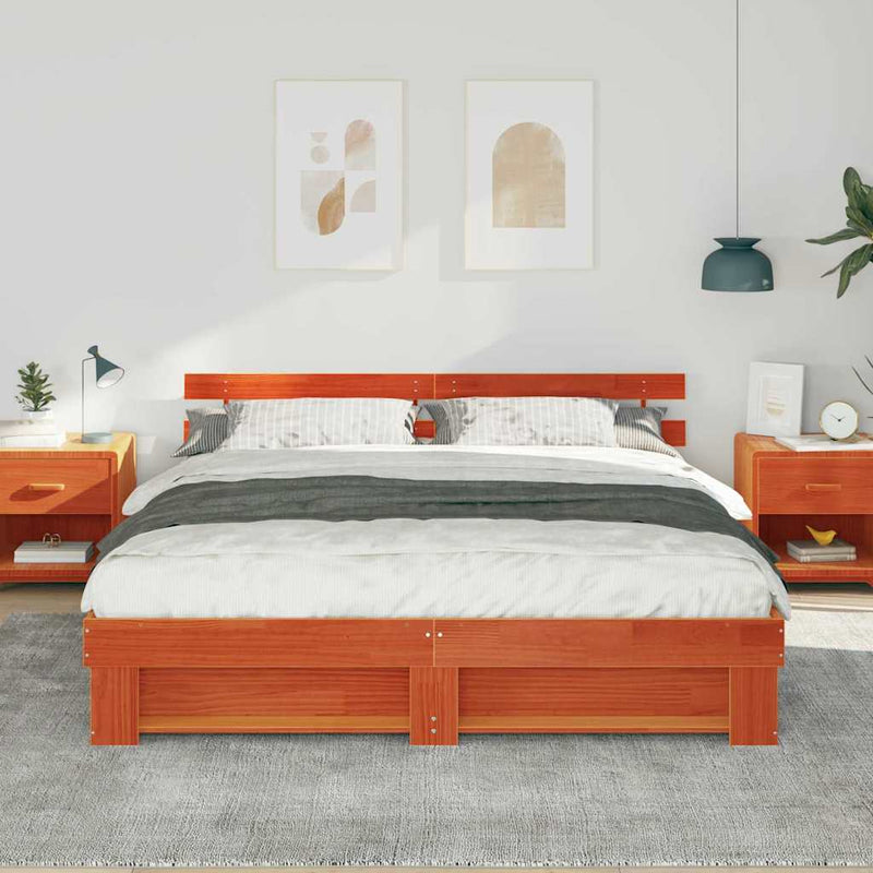 Cadru de pat cu headboard Maro 200 x 200 cm Lemn de pin masiv
