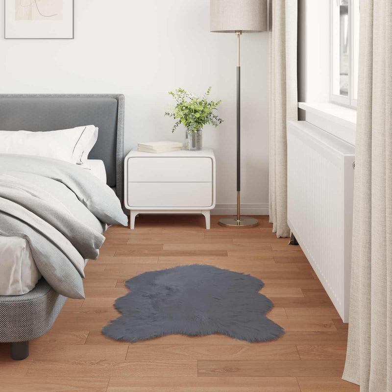 Covor din de oaie artificială TAFALLA Antracit 80 x 120 cm