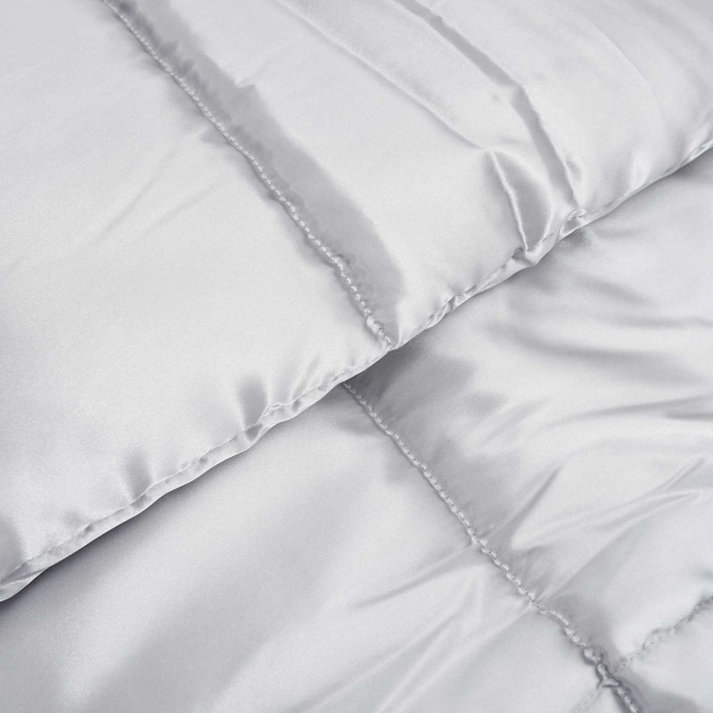 Duvet complet pe tot parcursul anului 155 x 220 cm 300 gsm