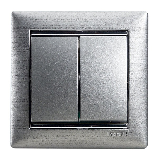 Legrand 770105 Valena alumínium csillárkapcsoló (770105)-0