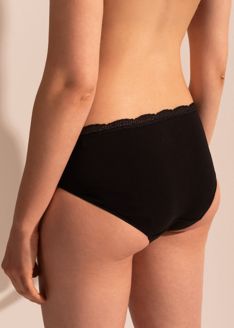 Chilot Clasic Lace-Embrace