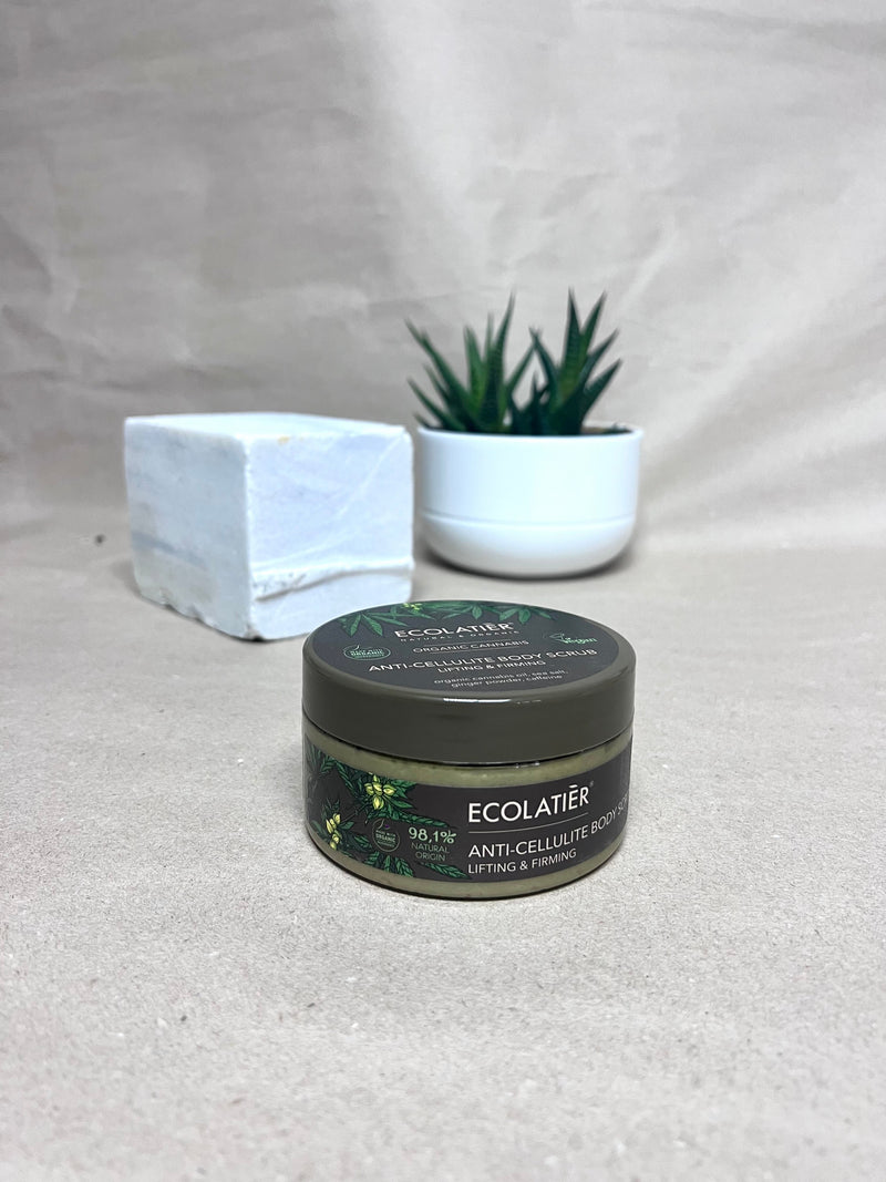 Exfoliant (Scrub) Corp Cu Ulei De Cânepă